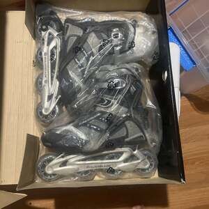 Rollerblade Aero 6 ALU Inline Skates Rollerblades Women’s Size 9